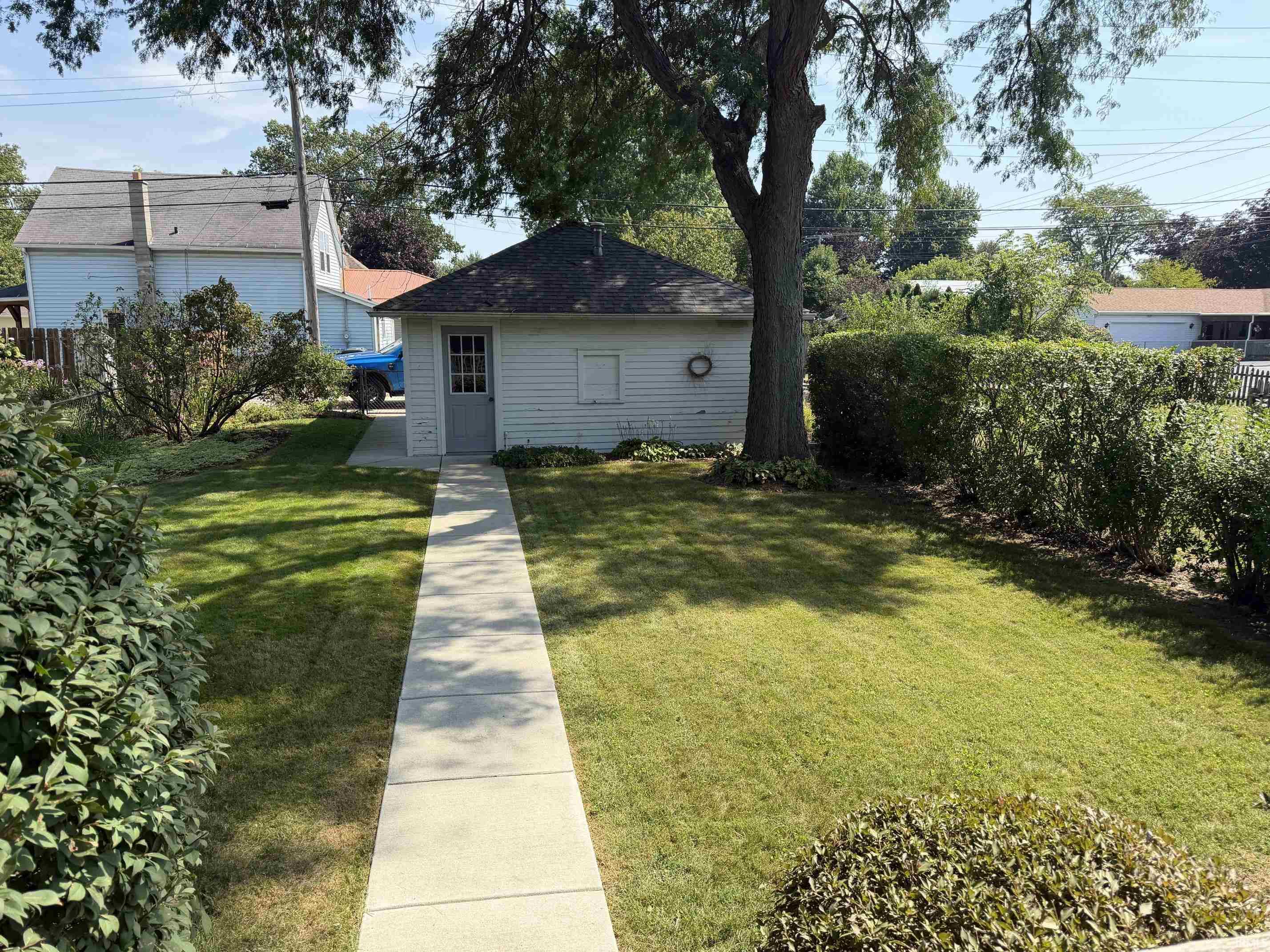 1218 N Michigan Street