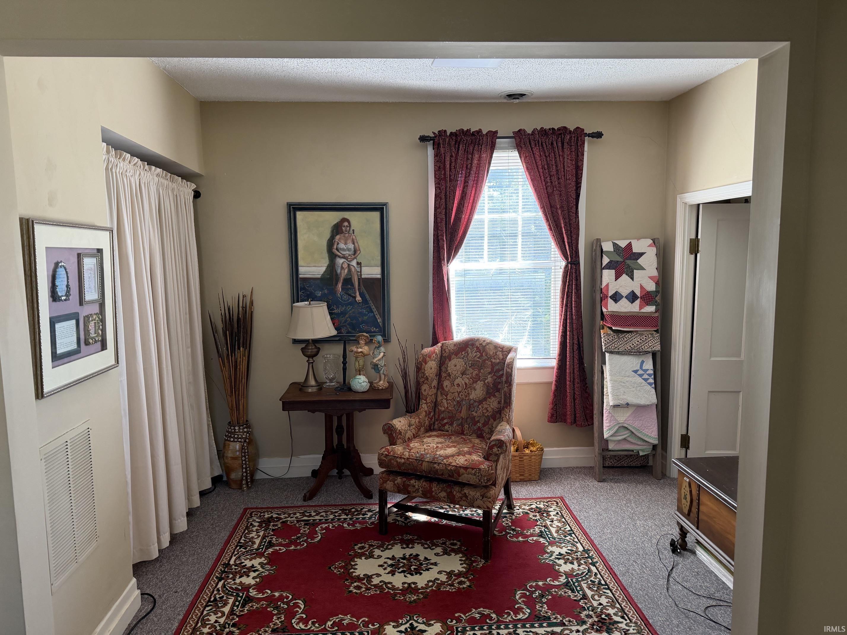 218 W Adams Street