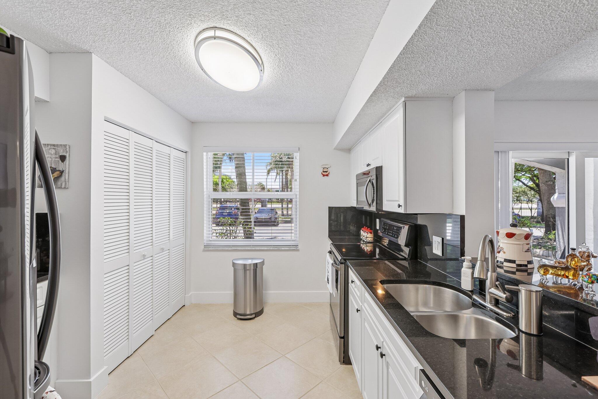 9625 NW 1st Court 11-101