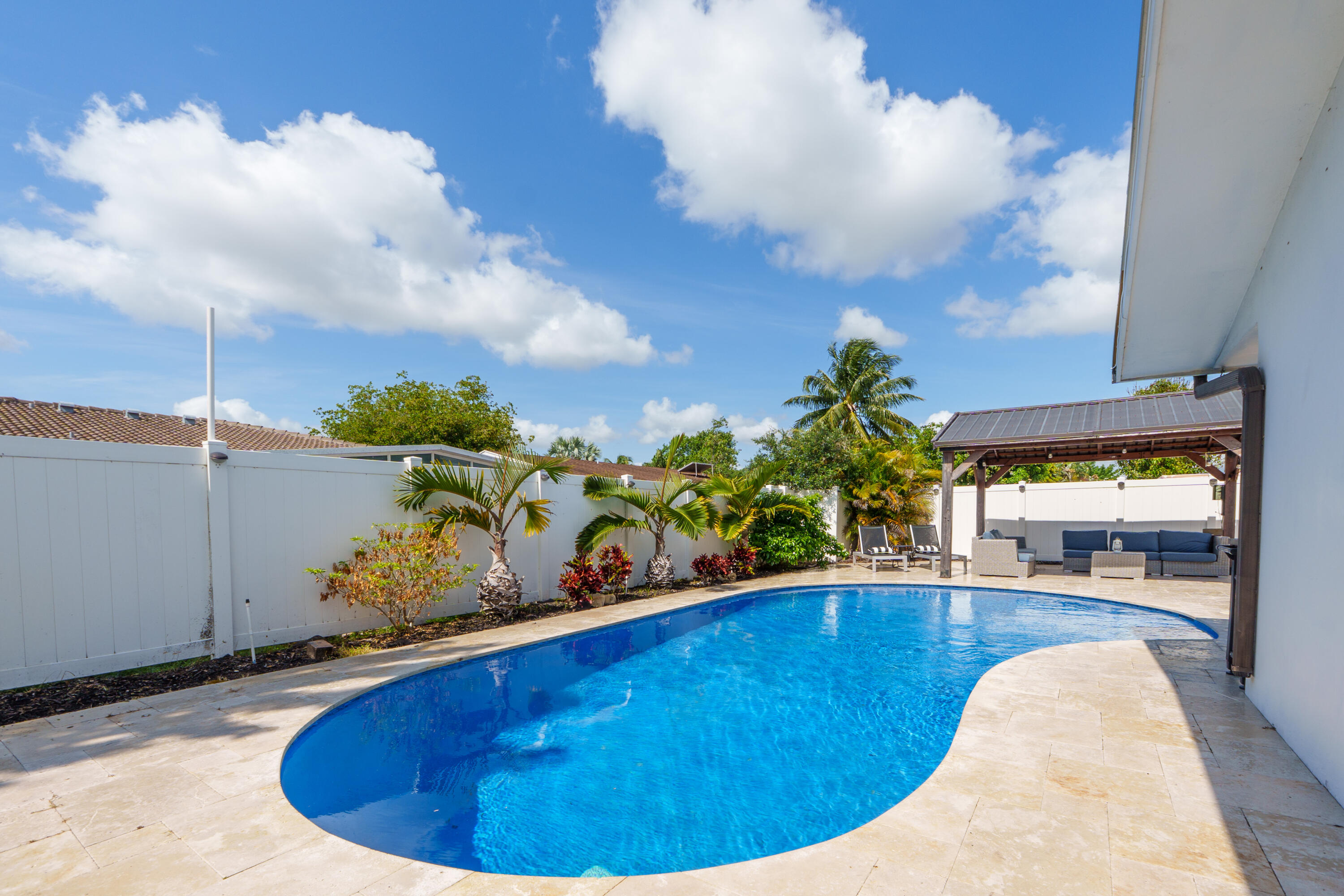 3166 NW 68th Street