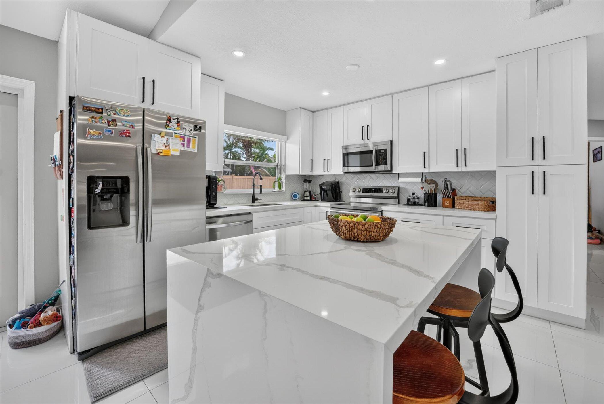 8131 NW 44TH Court