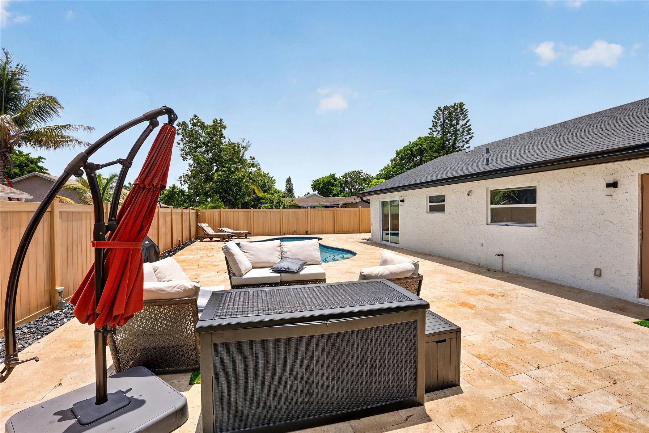 8131 NW 44TH Court