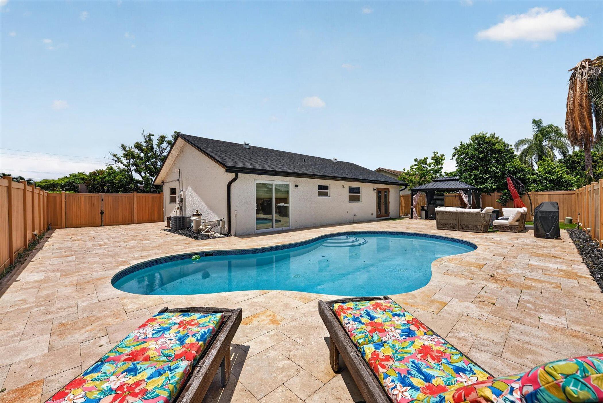 8131 NW 44TH Court