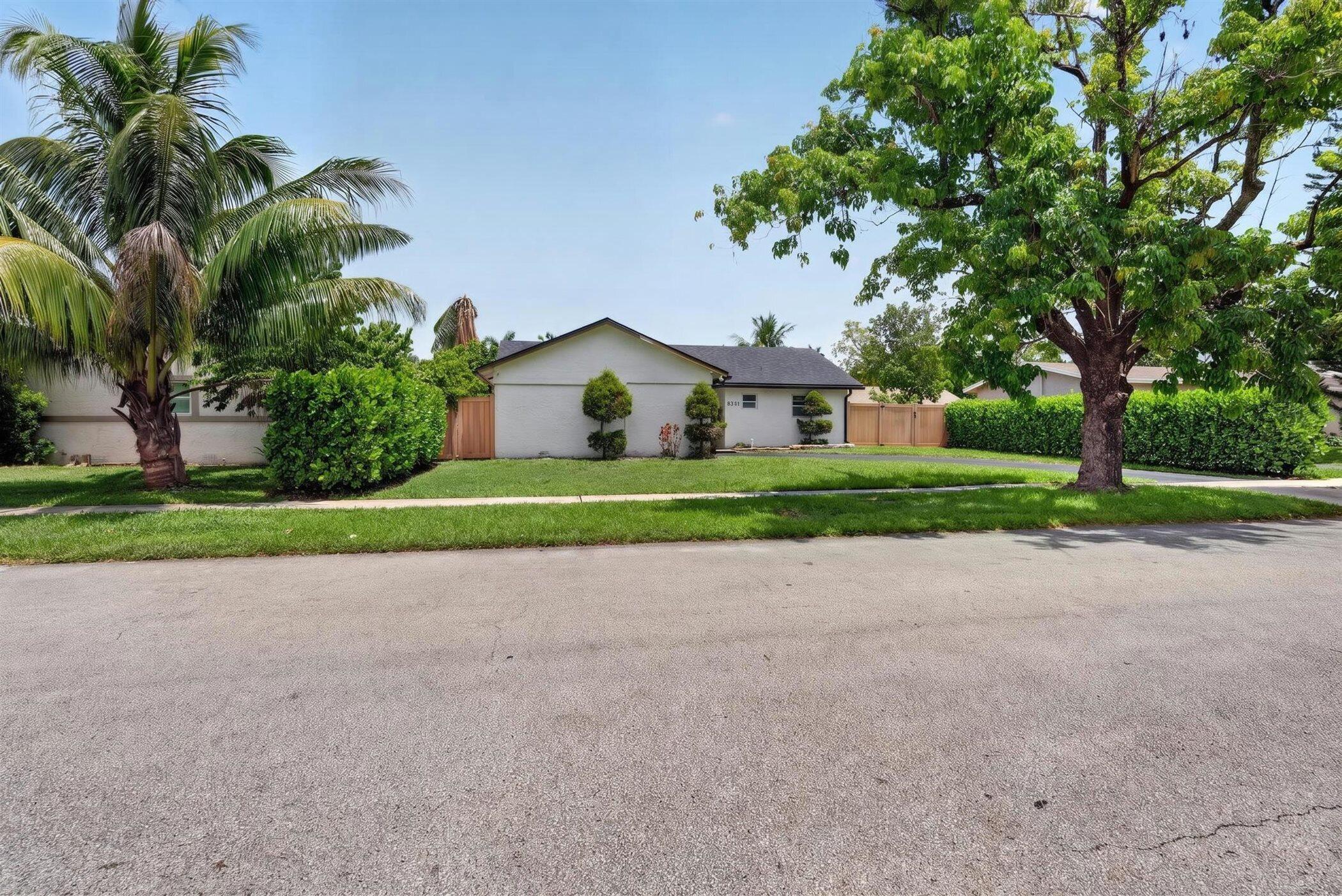 8131 NW 44TH Court