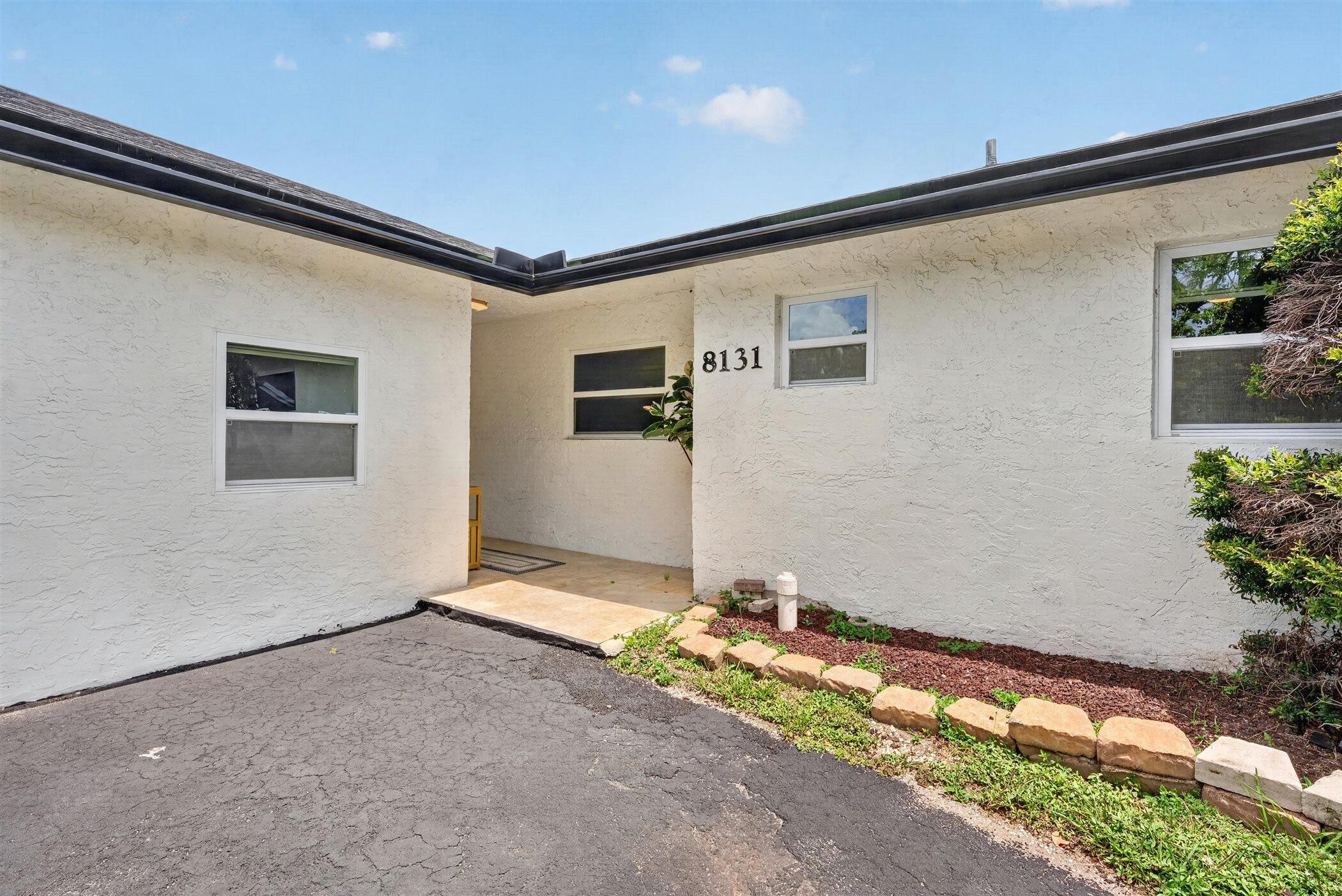 8131 NW 44TH Court