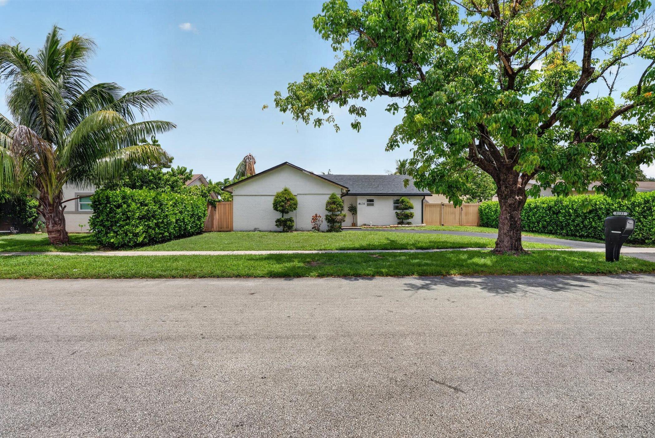 8131 NW 44TH Court