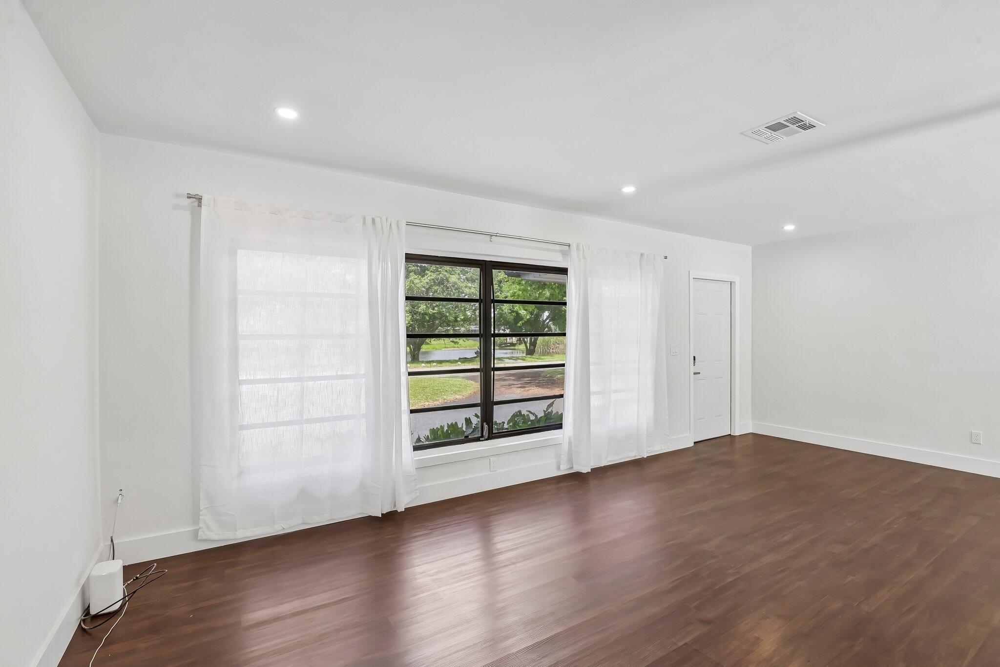 1040 NW 149TH Street