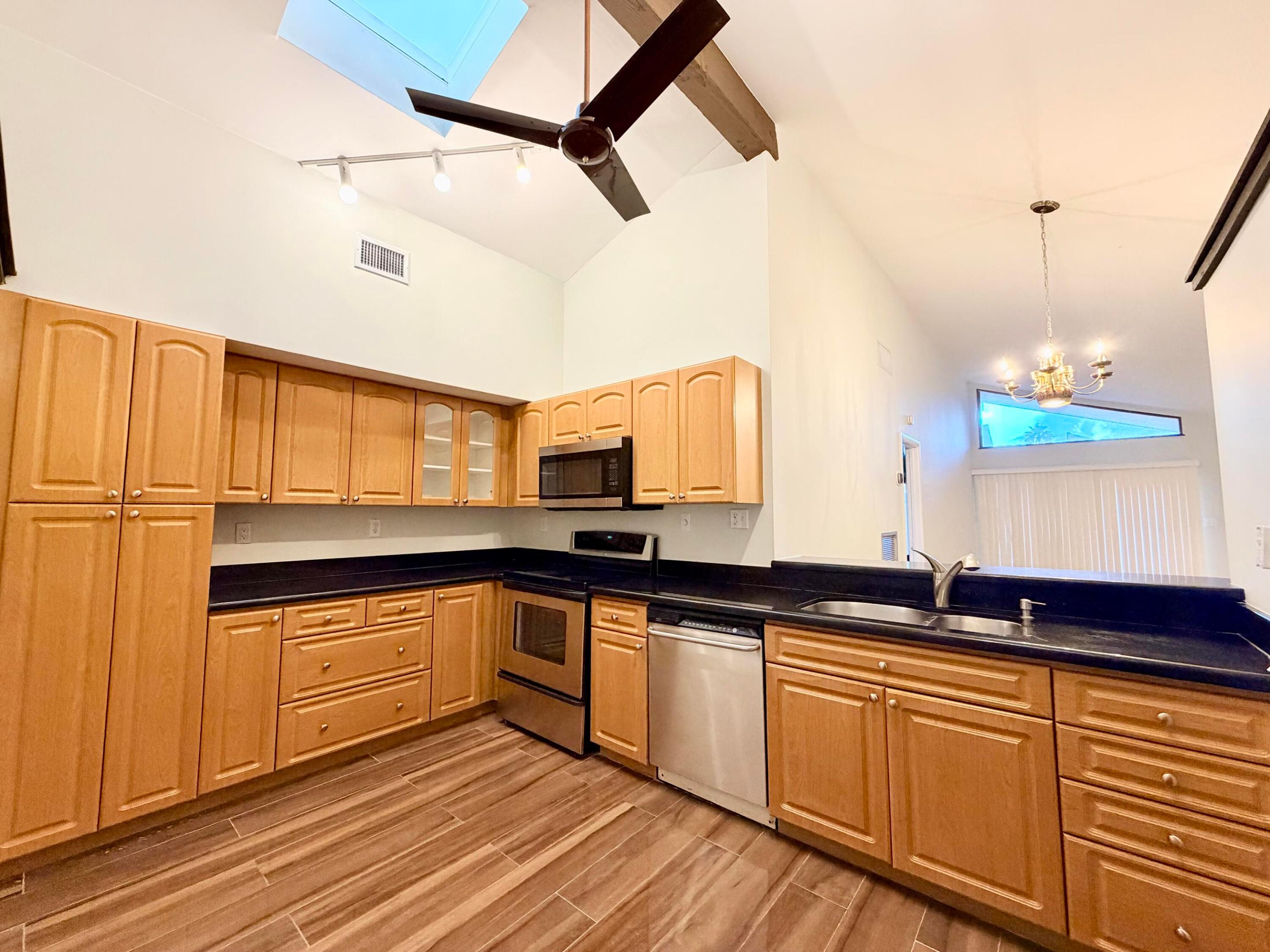 1720 NW 73rd Avenue