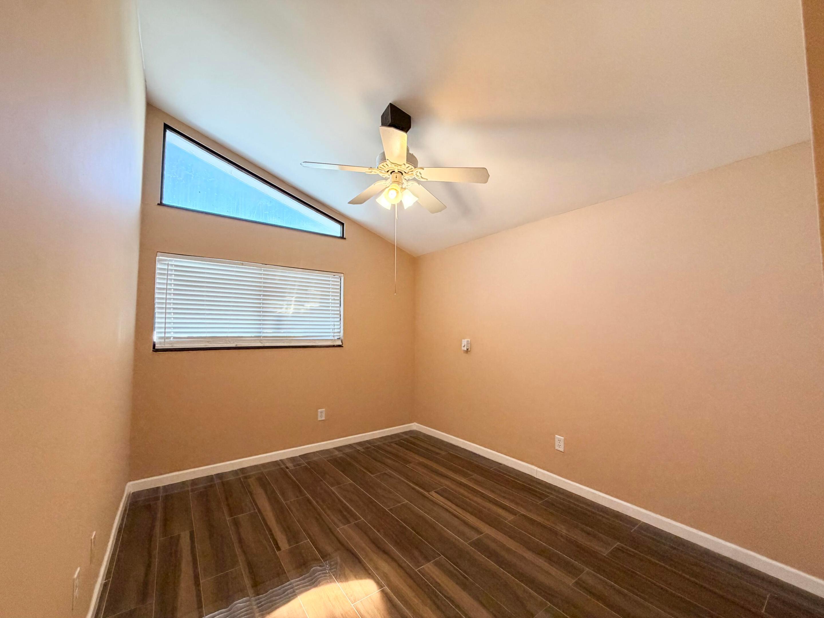 1720 NW 73rd Avenue