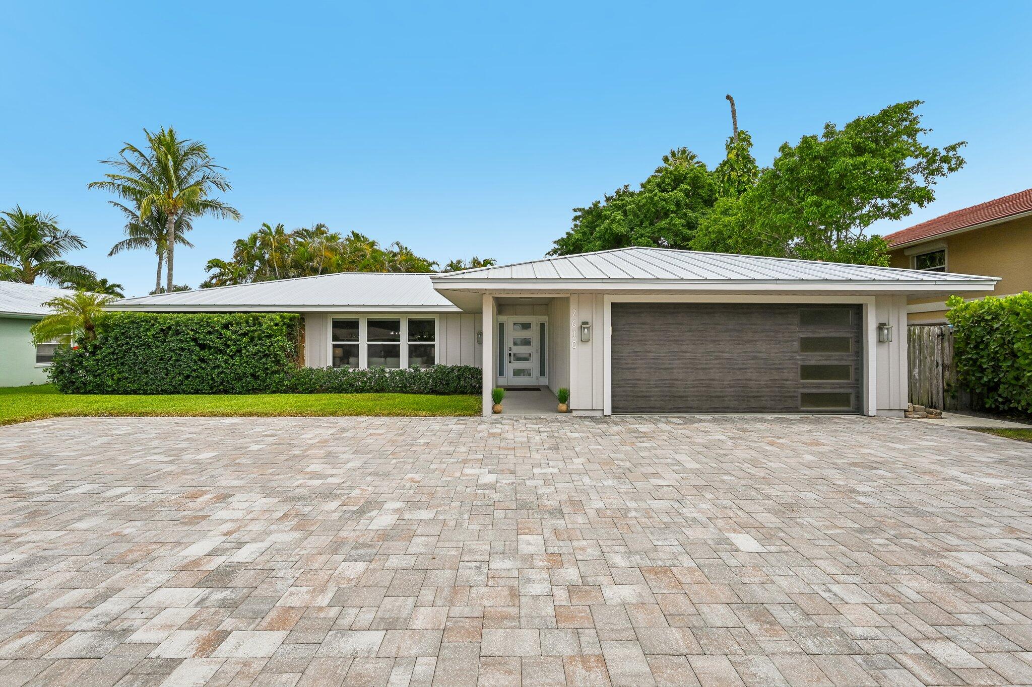 2610 Sun Cove Lane