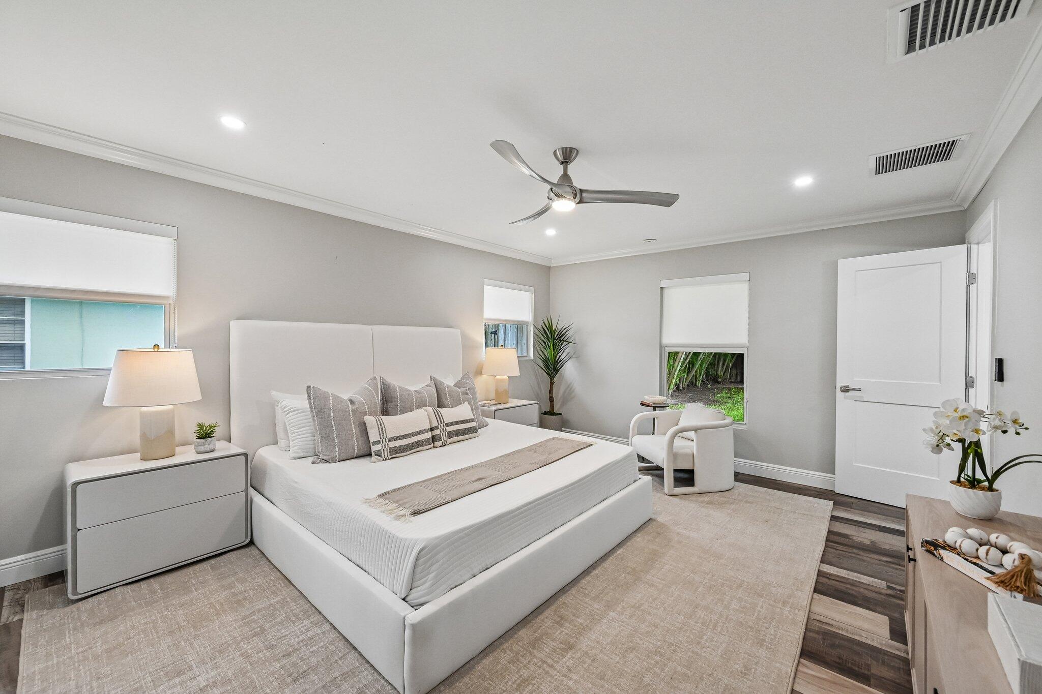 2610 Sun Cove Lane