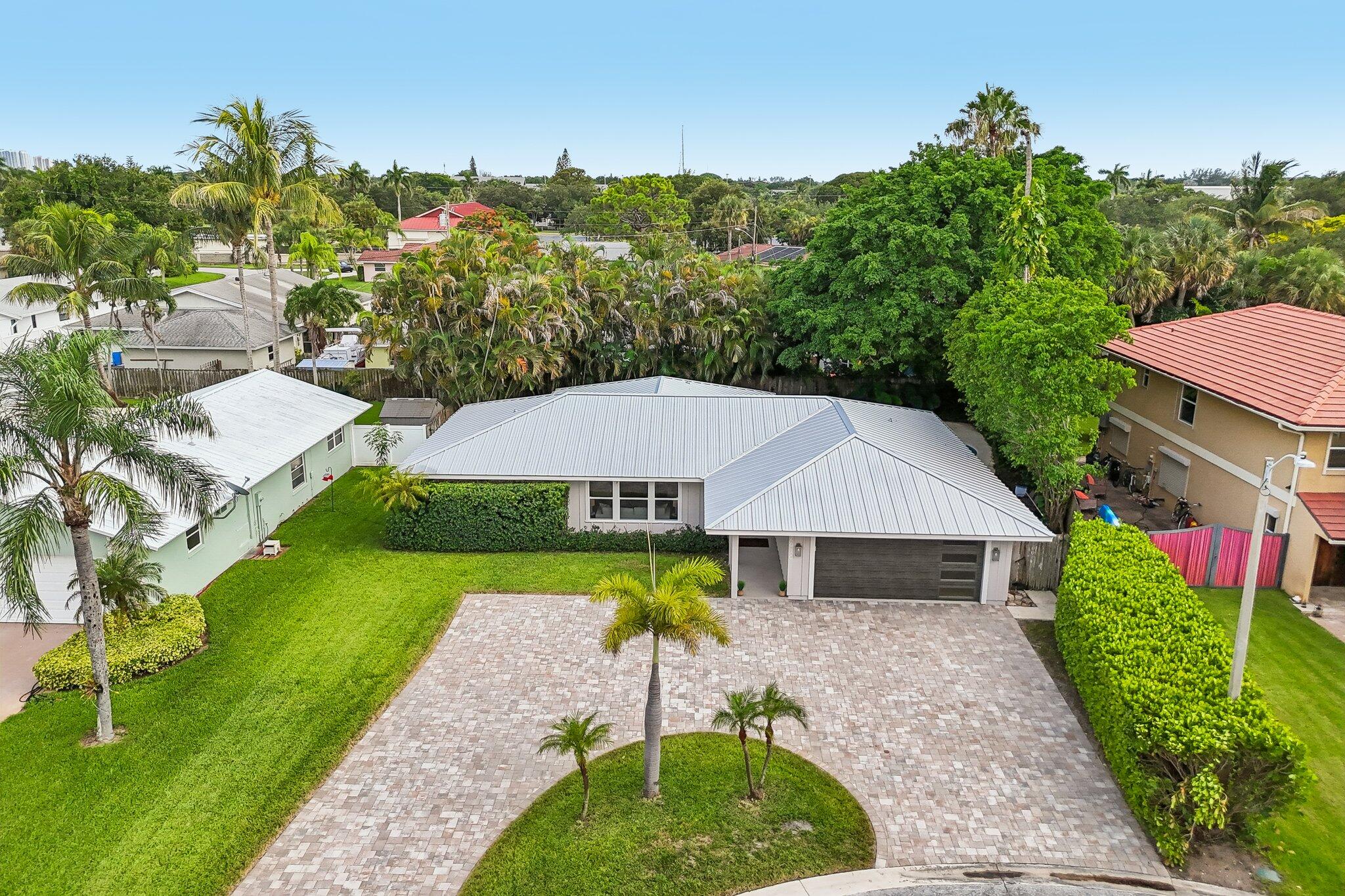 2610 Sun Cove Lane