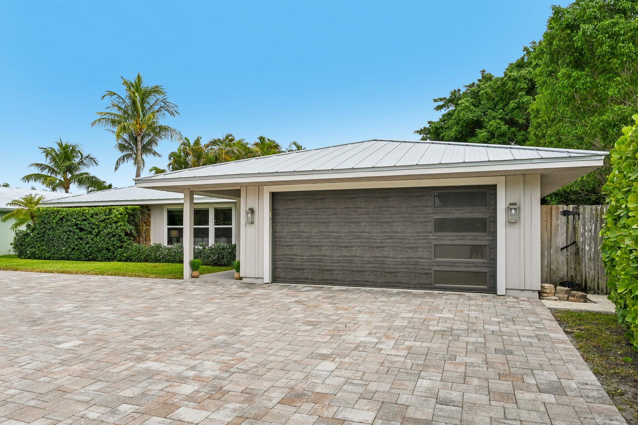 2610 Sun Cove Lane