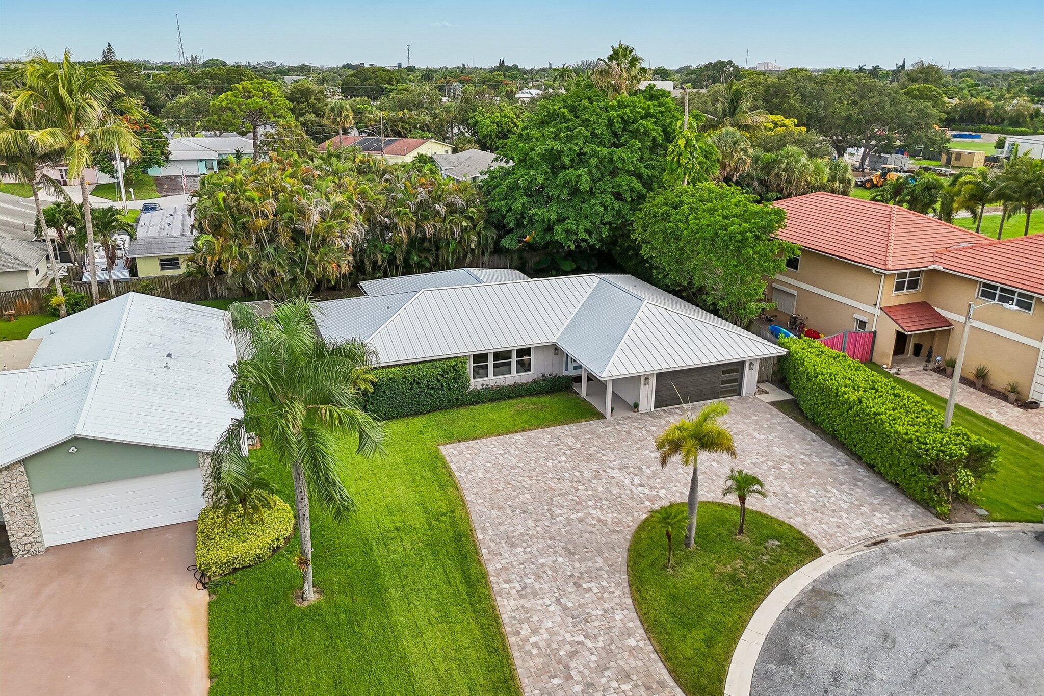 2610 Sun Cove Lane