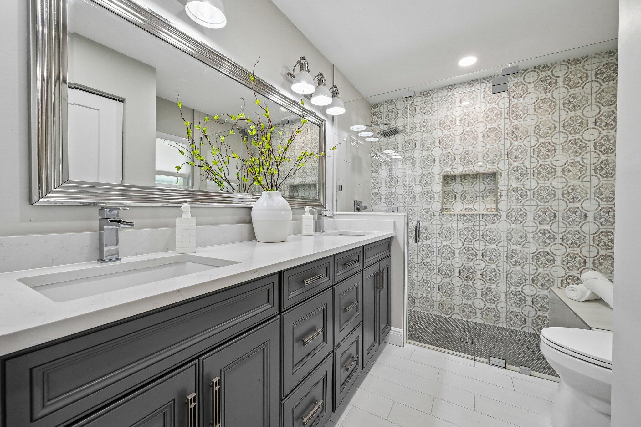 2610 Sun Cove Lane