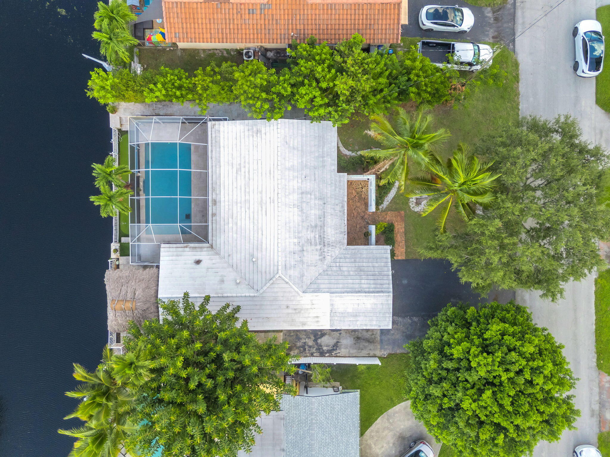 421 SW 18TH Street