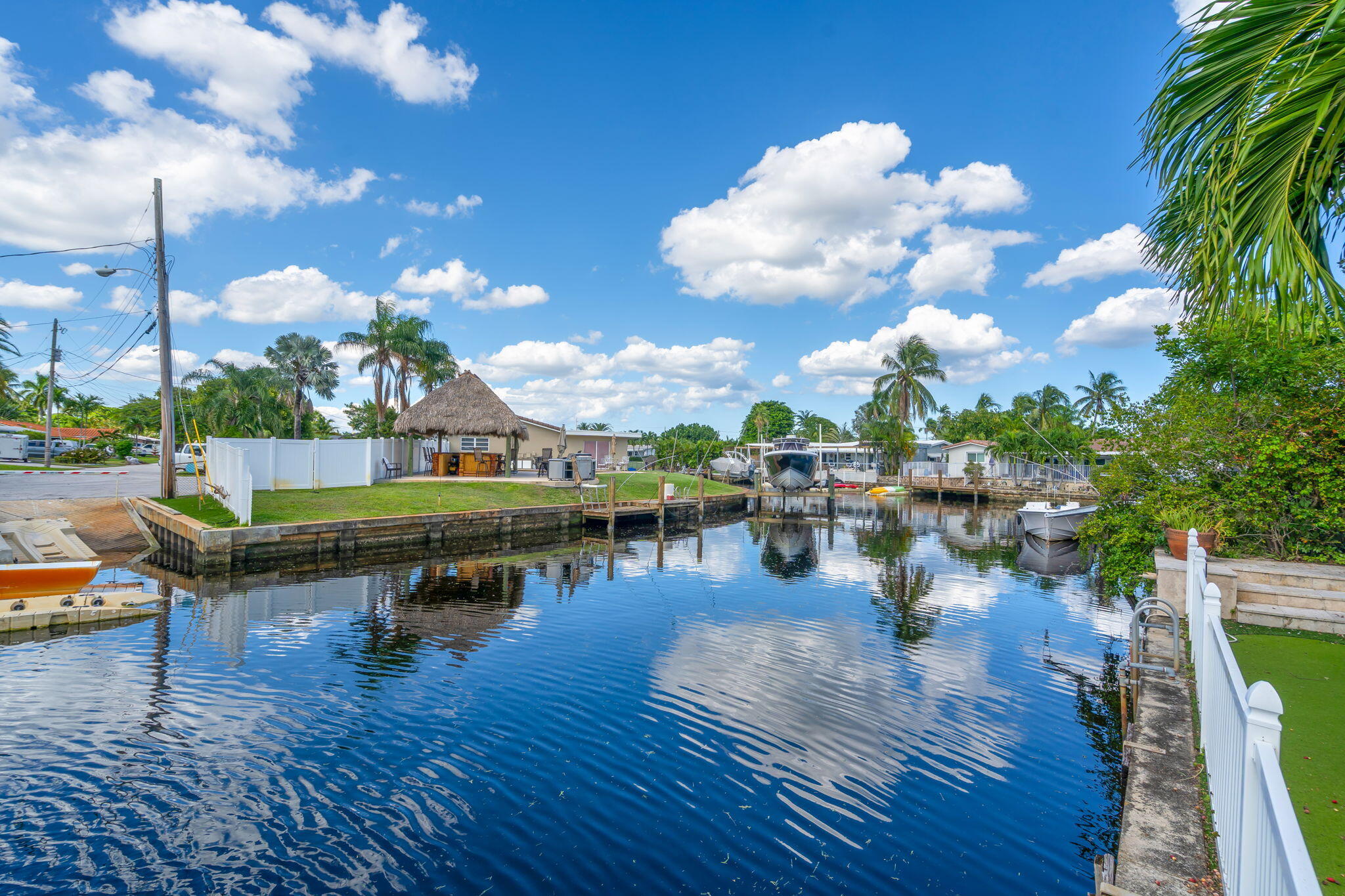 421 SW 18TH Street