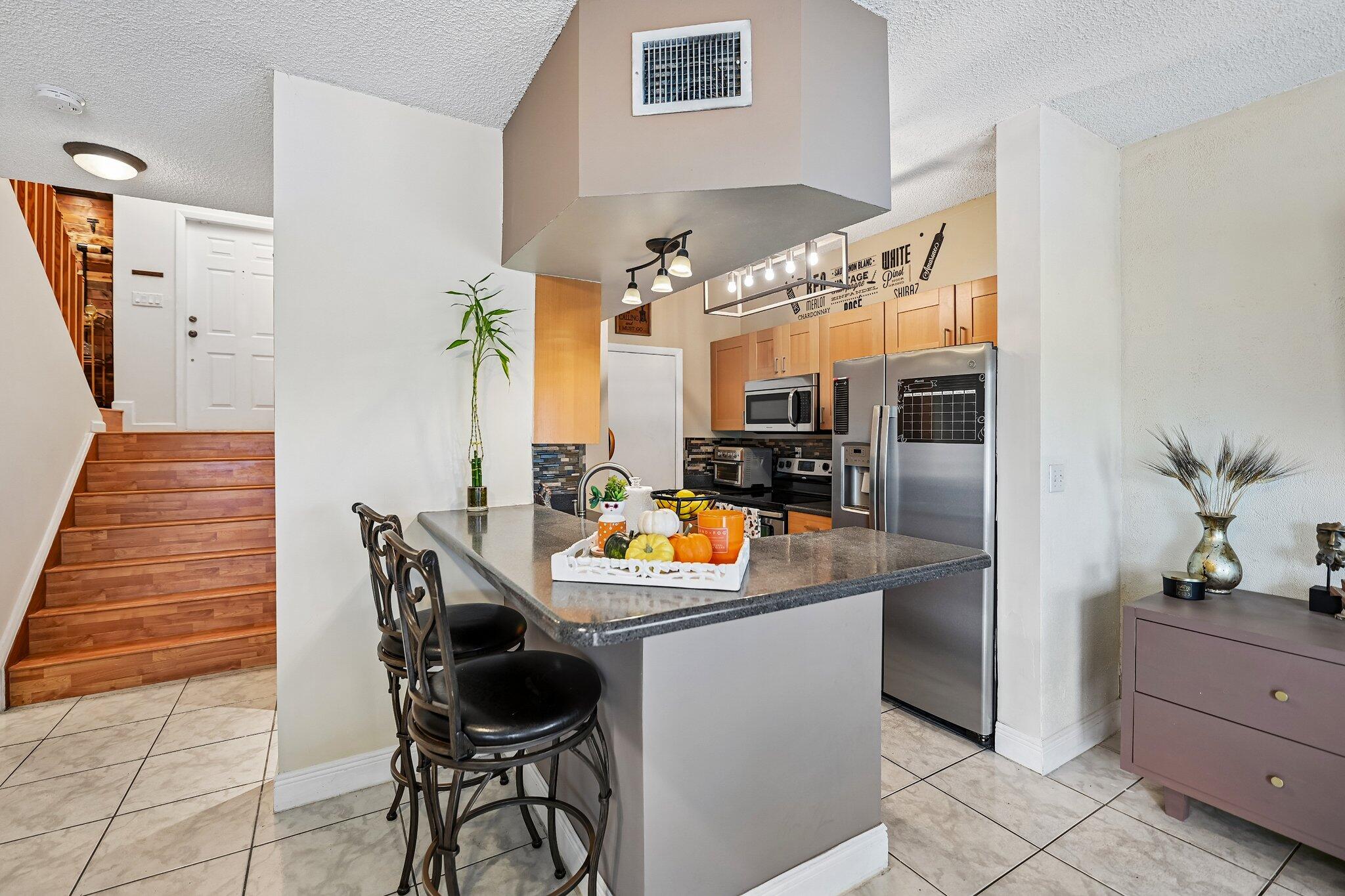 281 SW 95TH Terrace