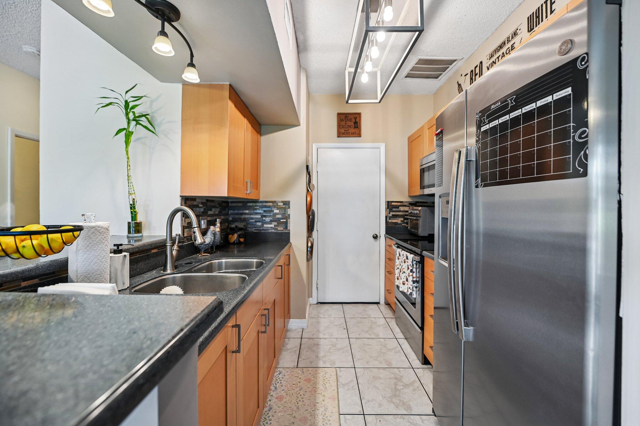 281 SW 95TH Terrace