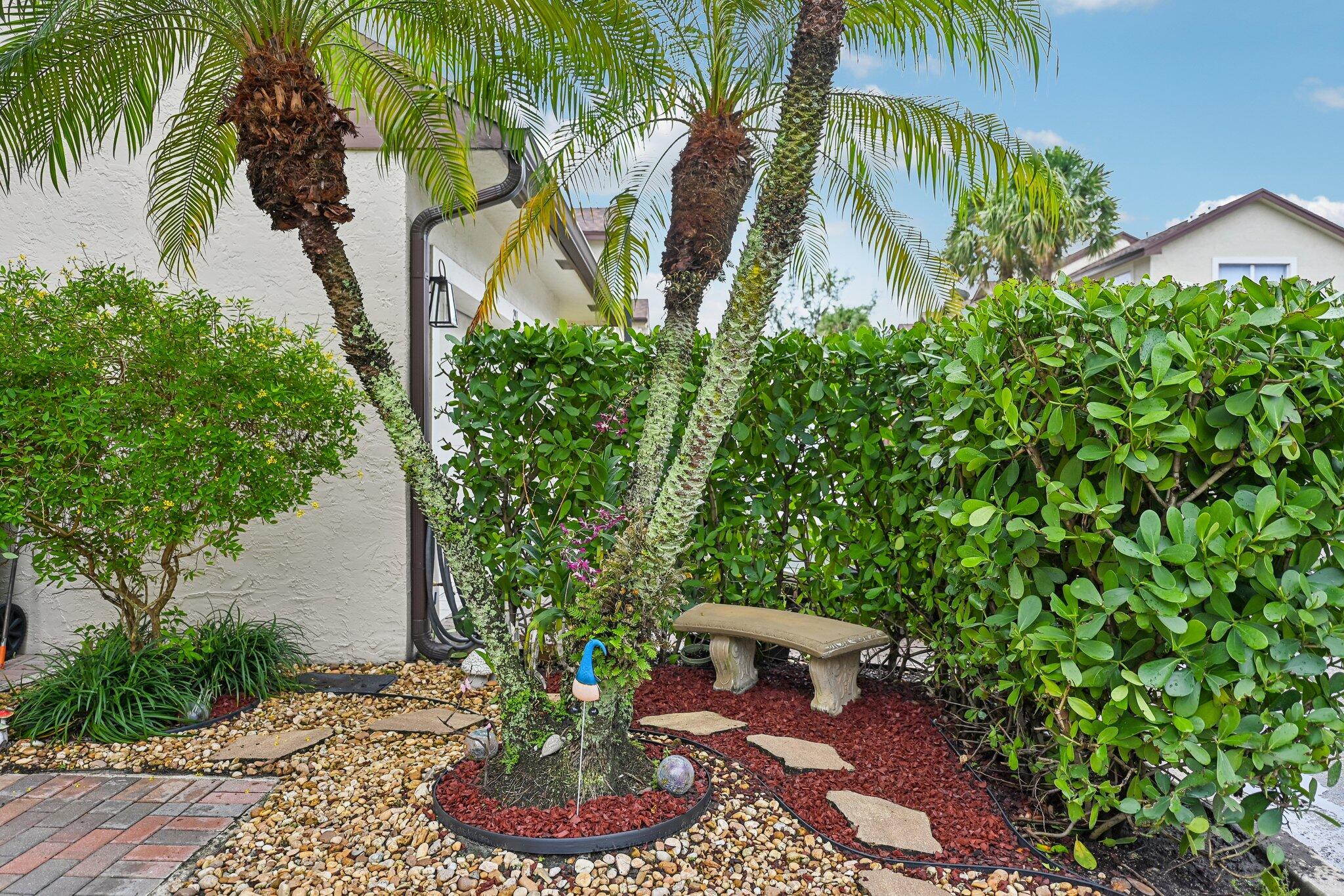 281 SW 95TH Terrace