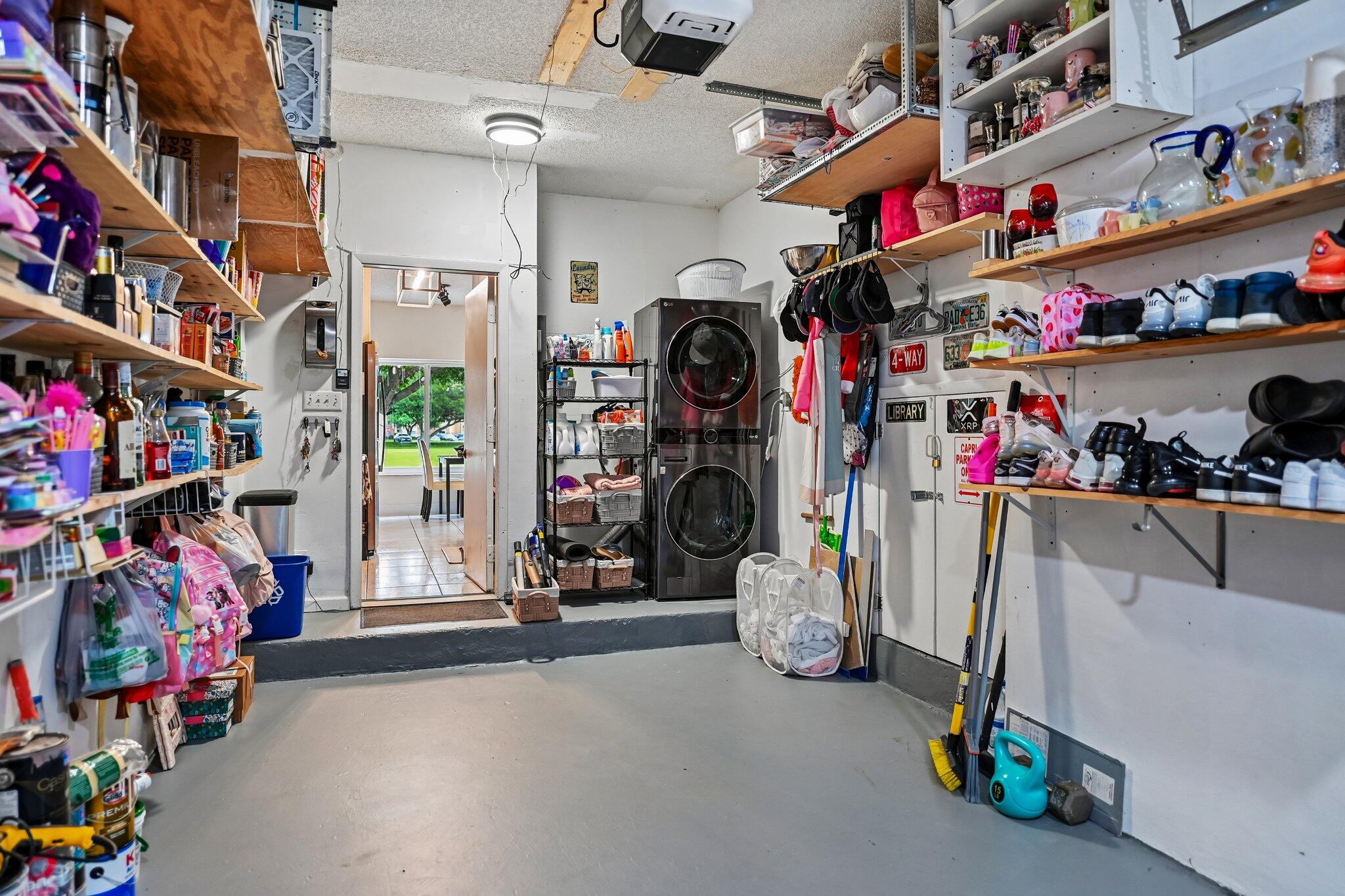 281 SW 95TH Terrace