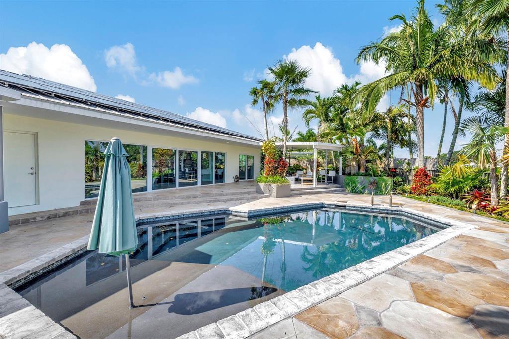 4907 Holly Drive