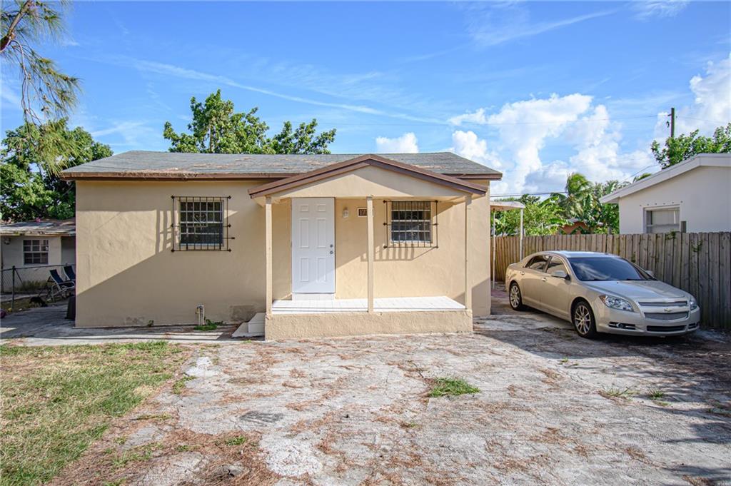 1770 NW 112th Ter