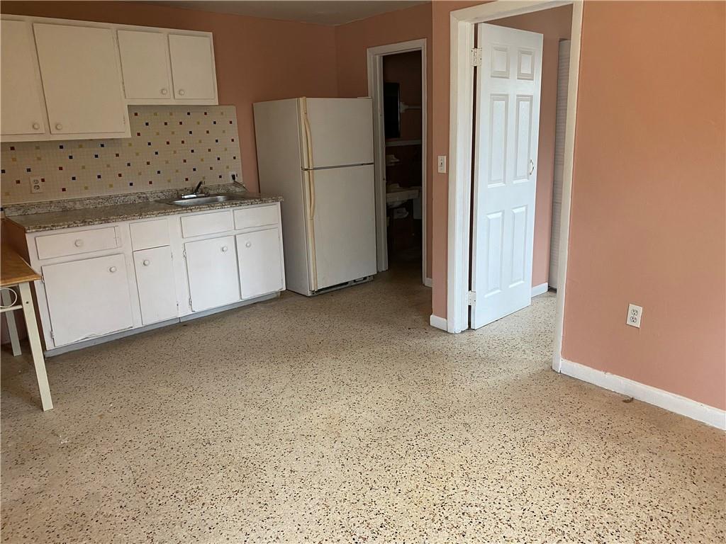 1770 NW 112th Ter