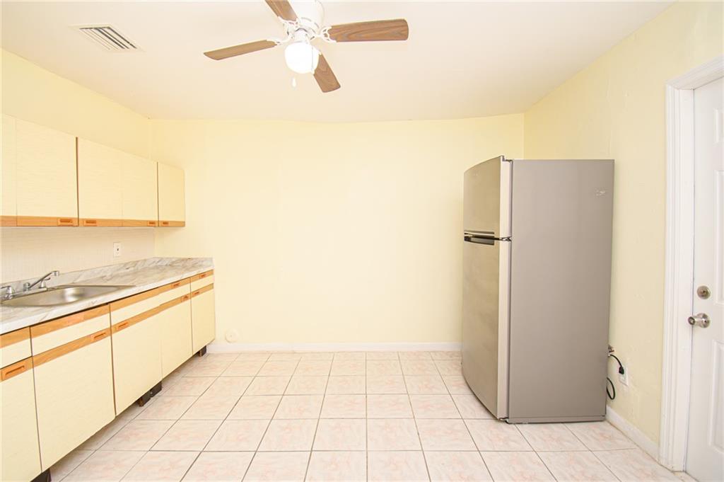 1770 NW 112th Ter