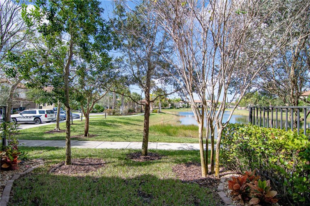 6943 Halton Park Ln Unit: 6943