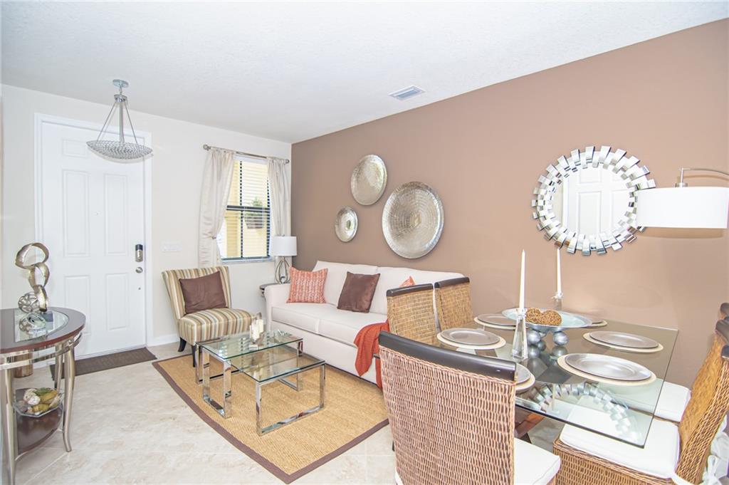 6943 Halton Park Ln Unit: 6943