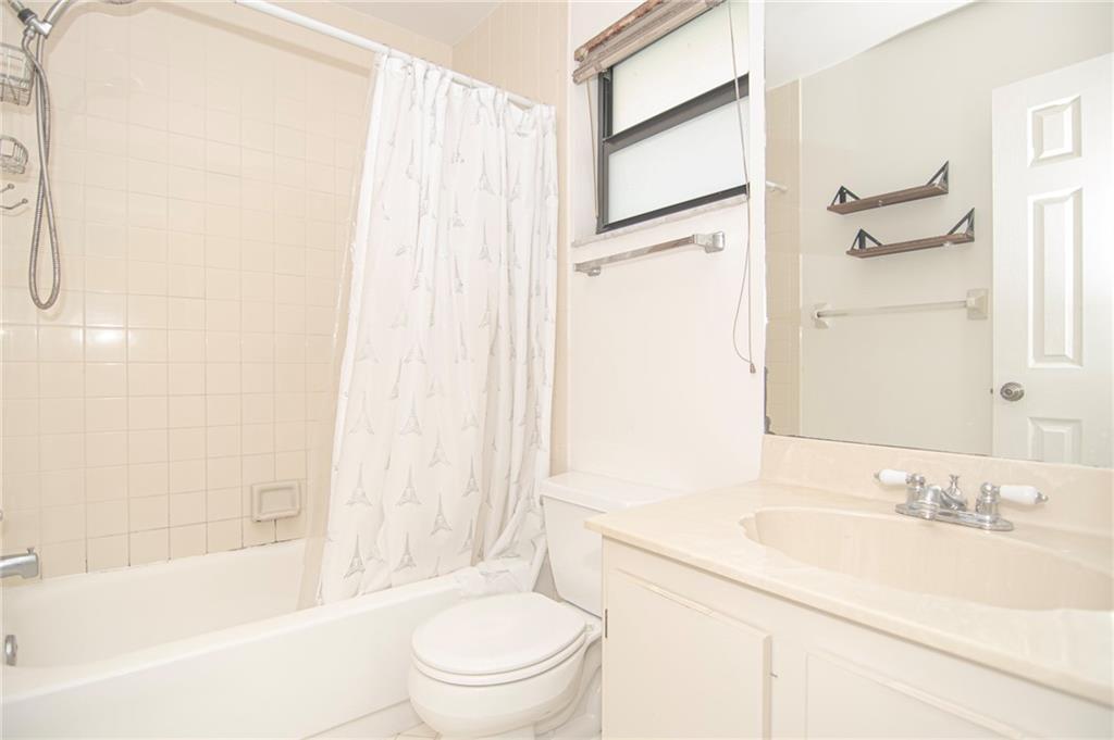 369 NW 36th Ave