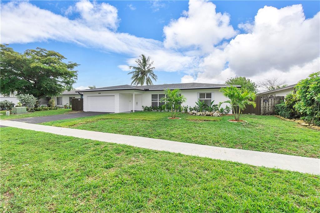 8280 NW 66th Ter