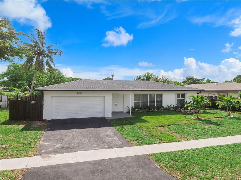 8280 NW 66th Ter