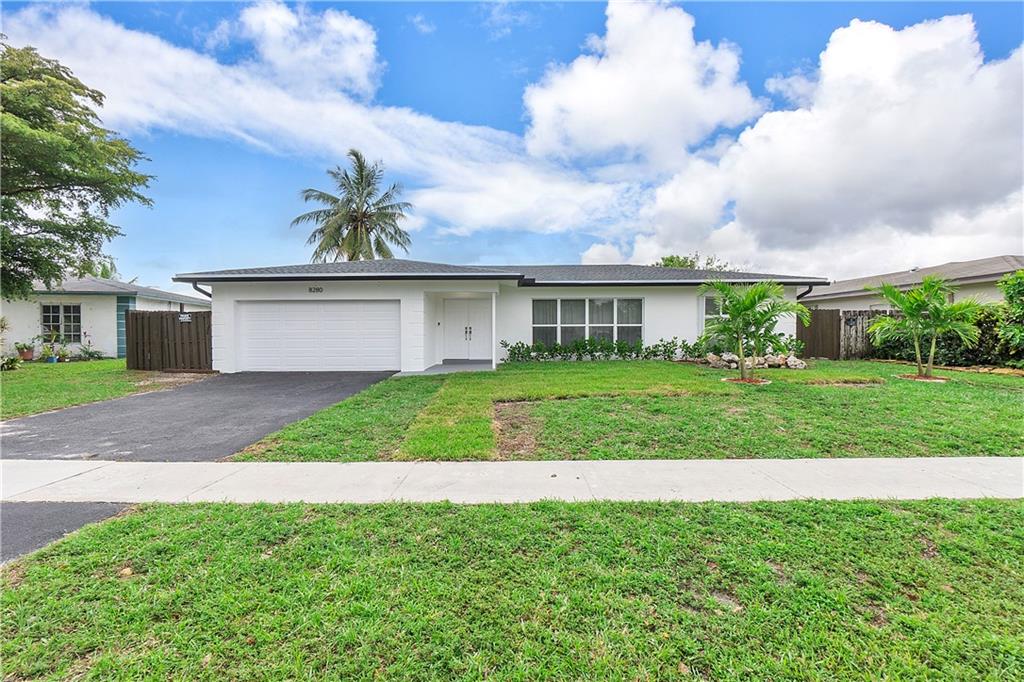 8280 NW 66th Ter