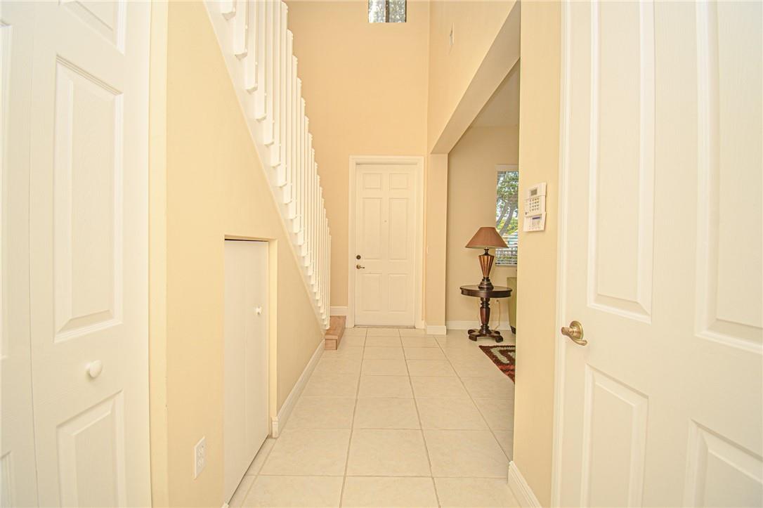 2407 Venetian Way