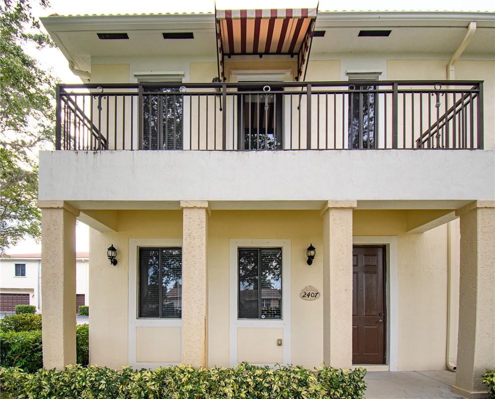 2407 Venetian Way