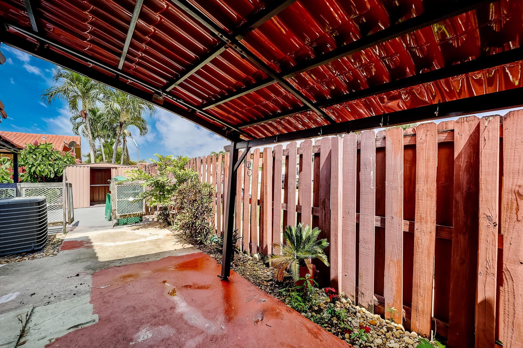2134 SW 138th Ave