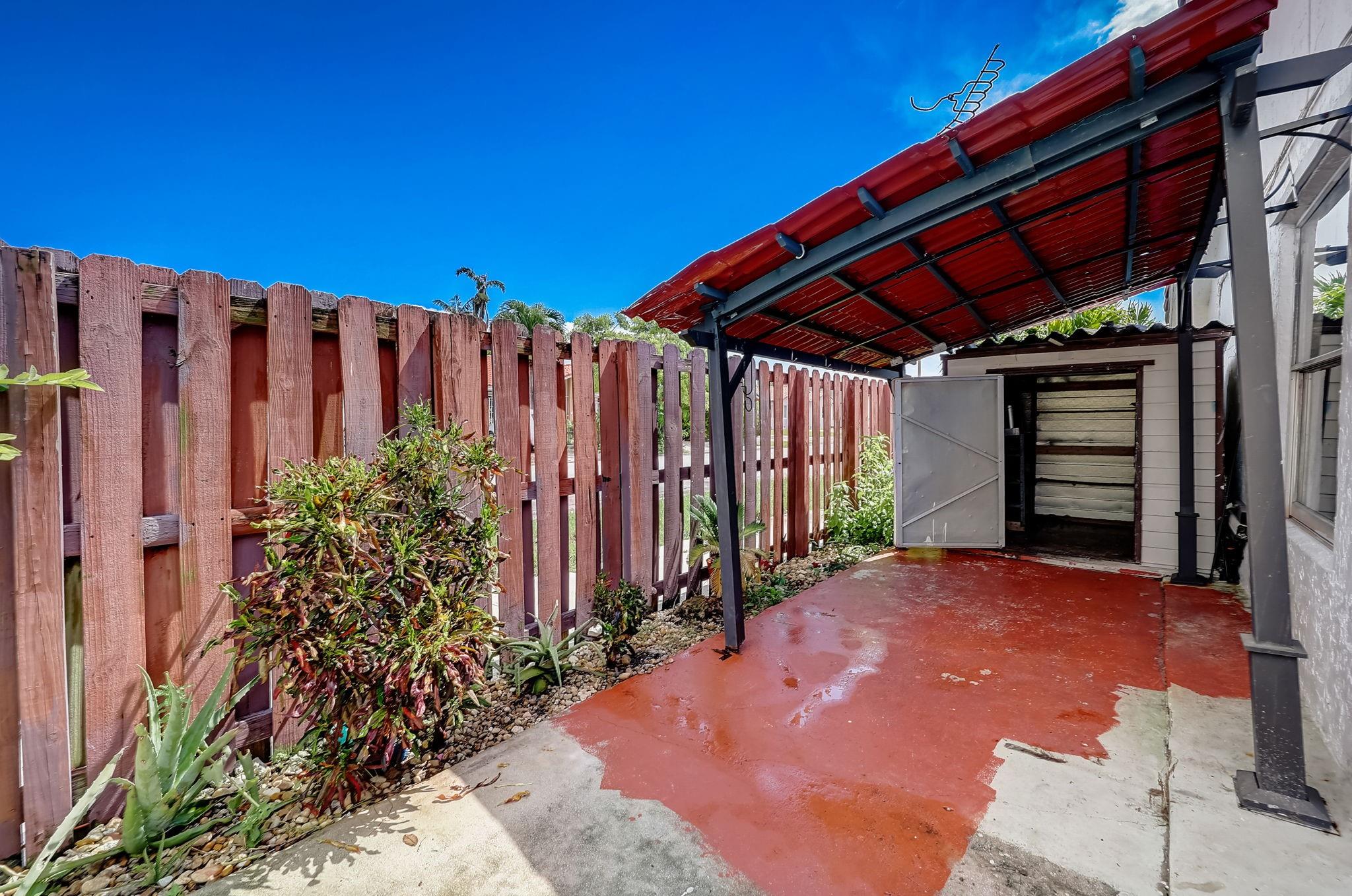 2134 SW 138th Ave