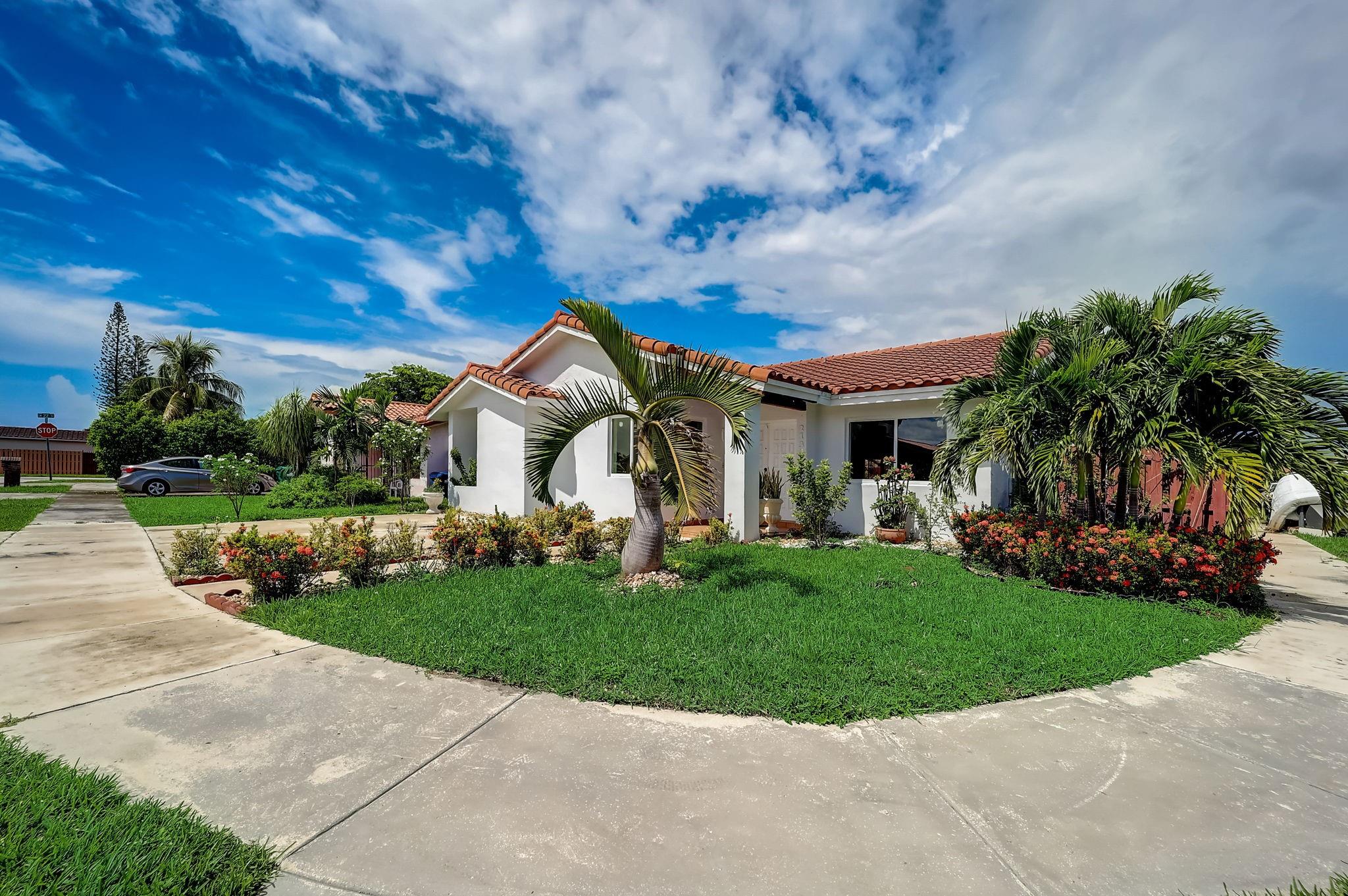 2134 SW 138th Ave