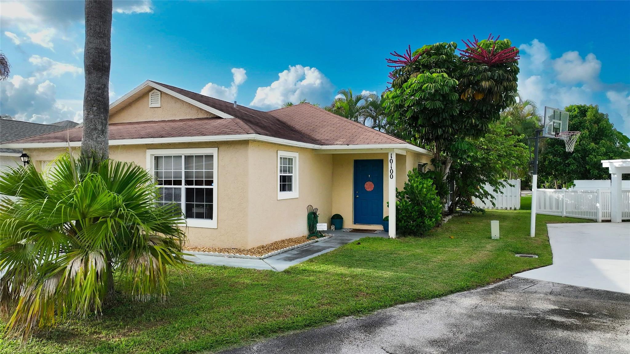 10100 Boynton Place Cir