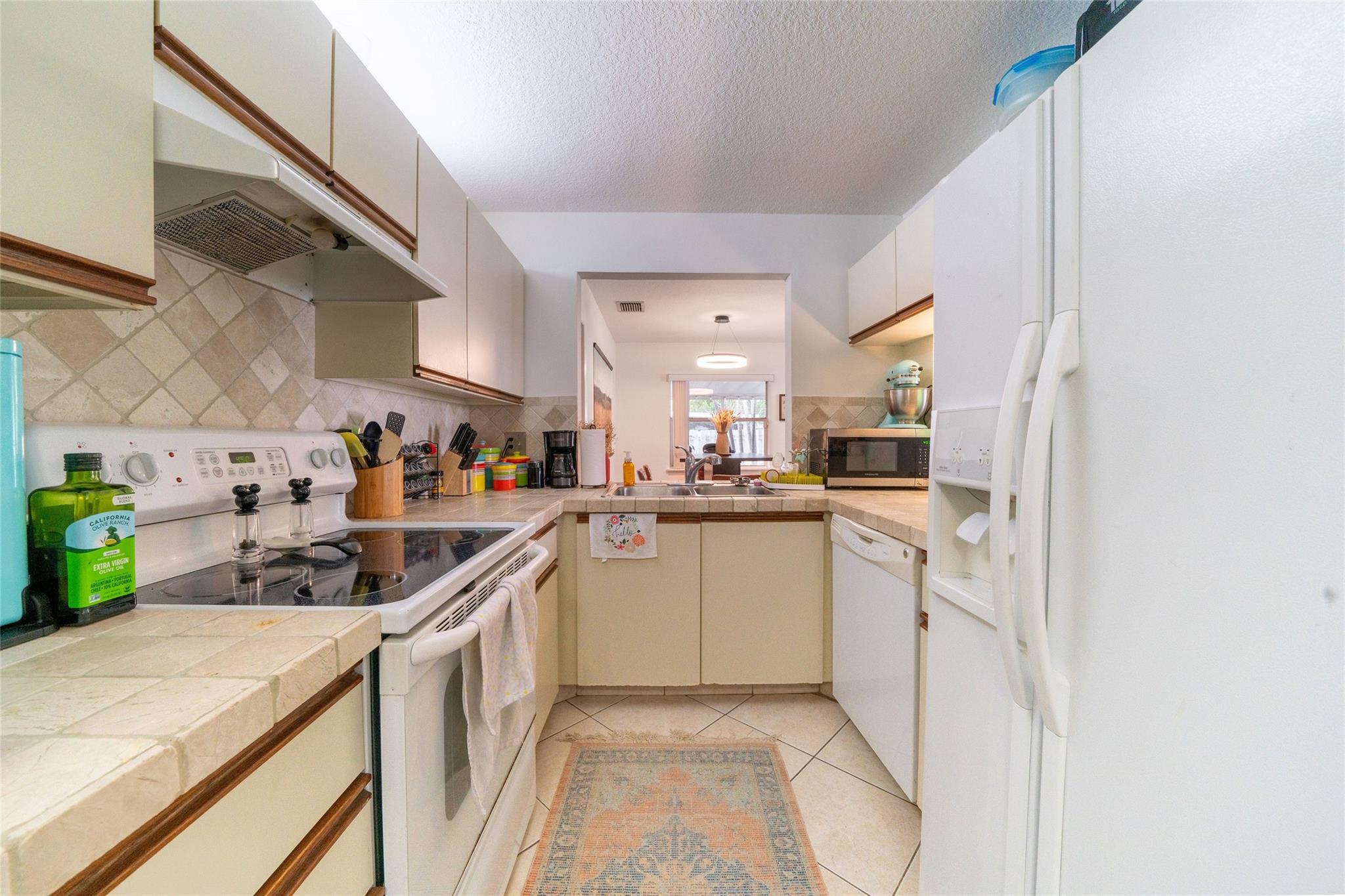 10100 Boynton Place Cir
