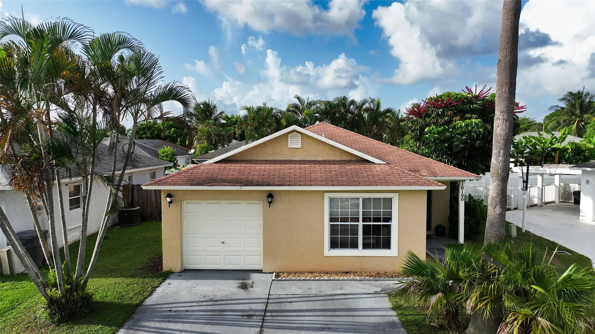 10100 Boynton Place Cir