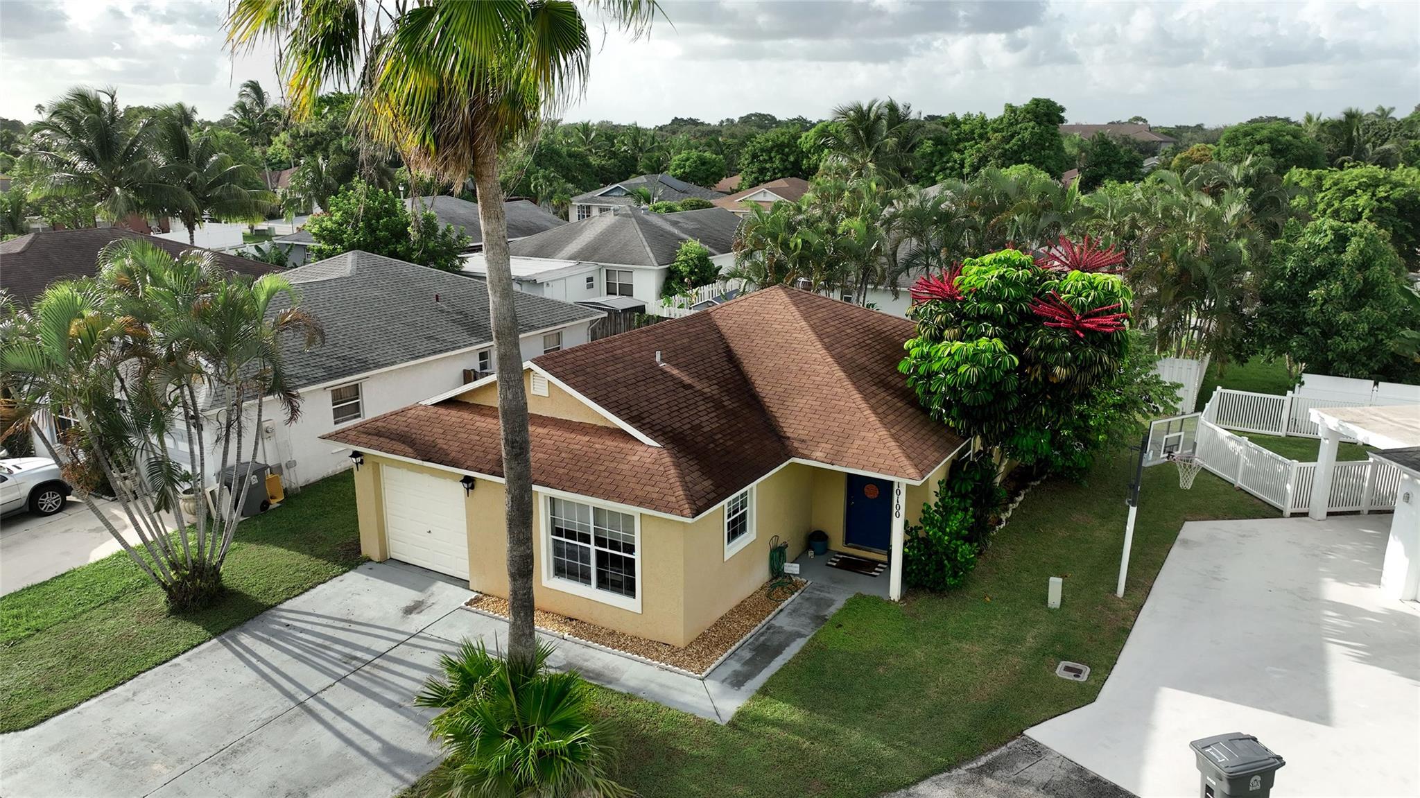 10100 Boynton Place Cir