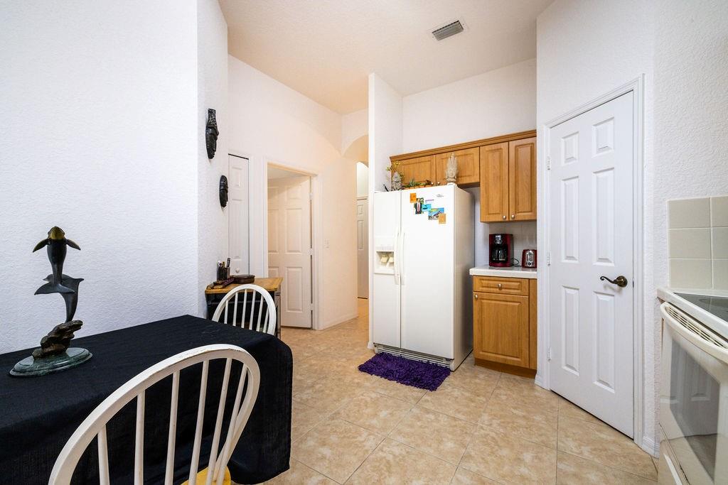 2416 SE 21st St Unit: 2416