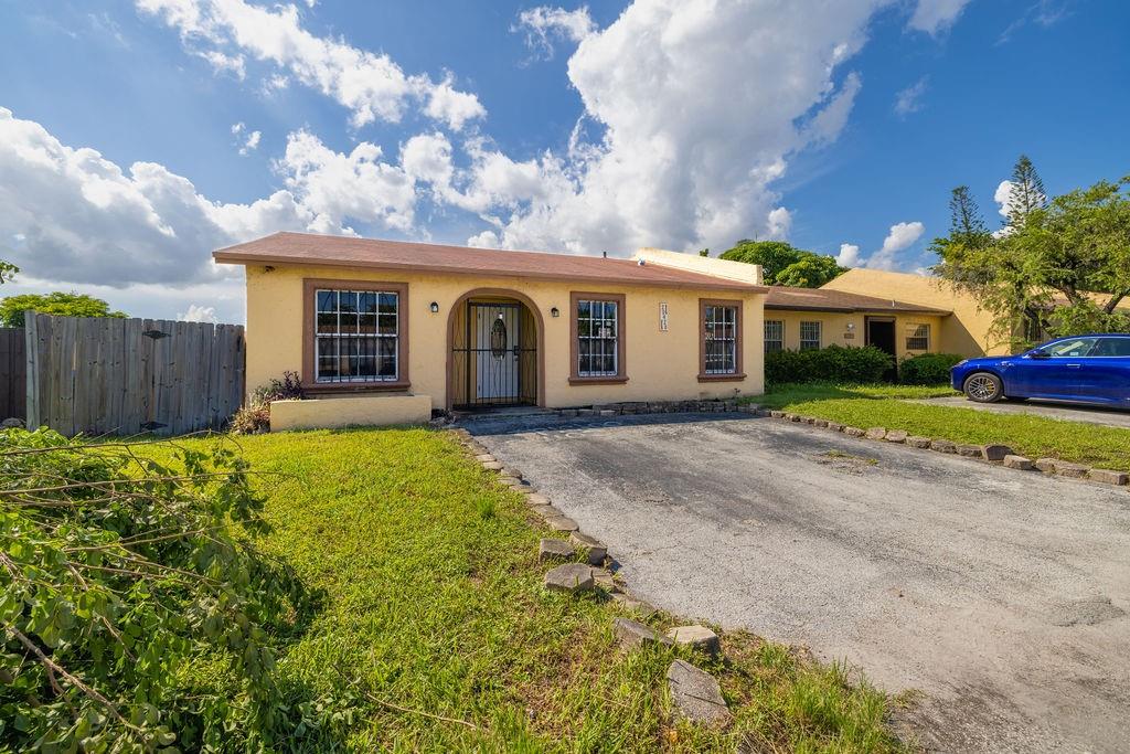 20420 NW 29th Pl Unit: ,