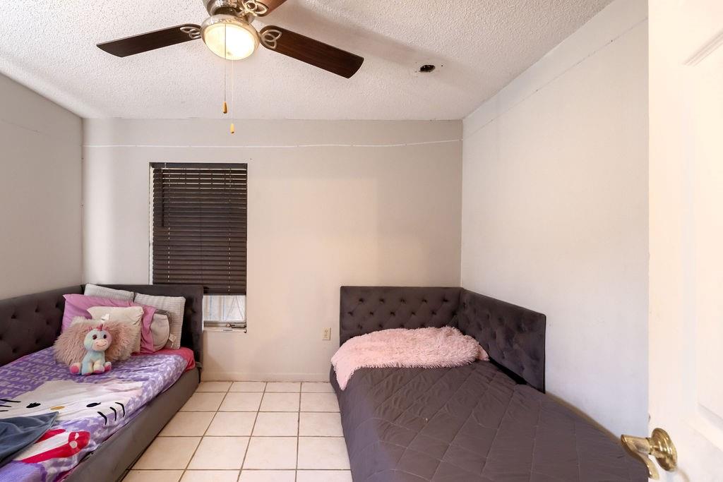 20420 NW 29th Pl Unit: ,