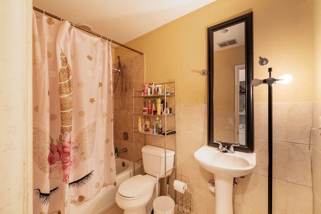 20420 NW 29th Pl Unit: ,