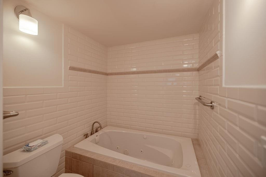 1703 Andros Isle Unit: H1