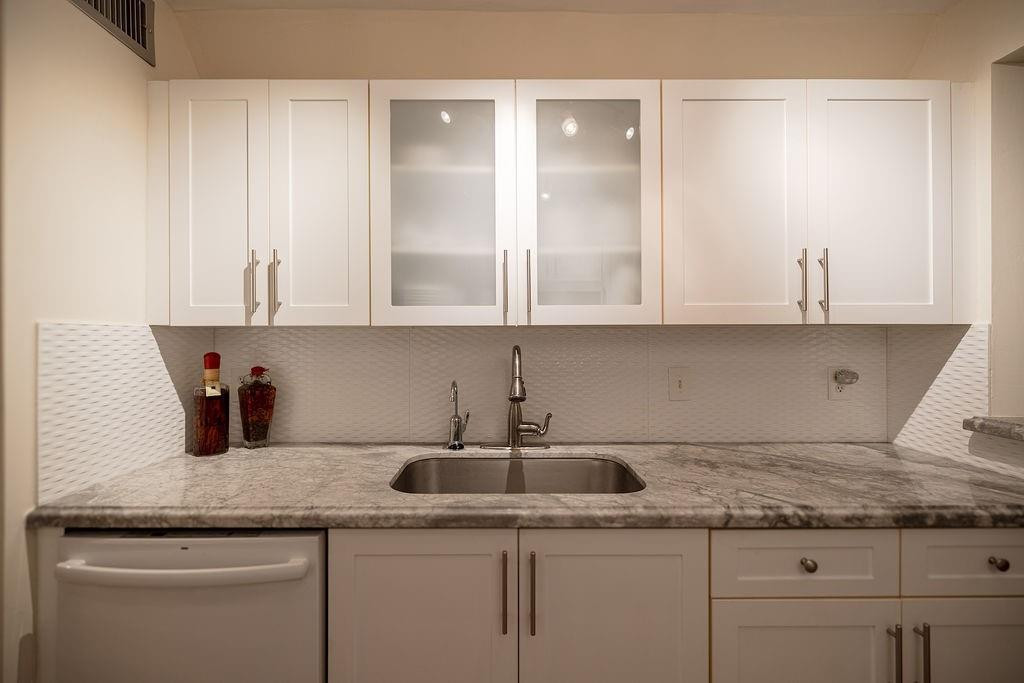 1703 Andros Isle Unit: H1